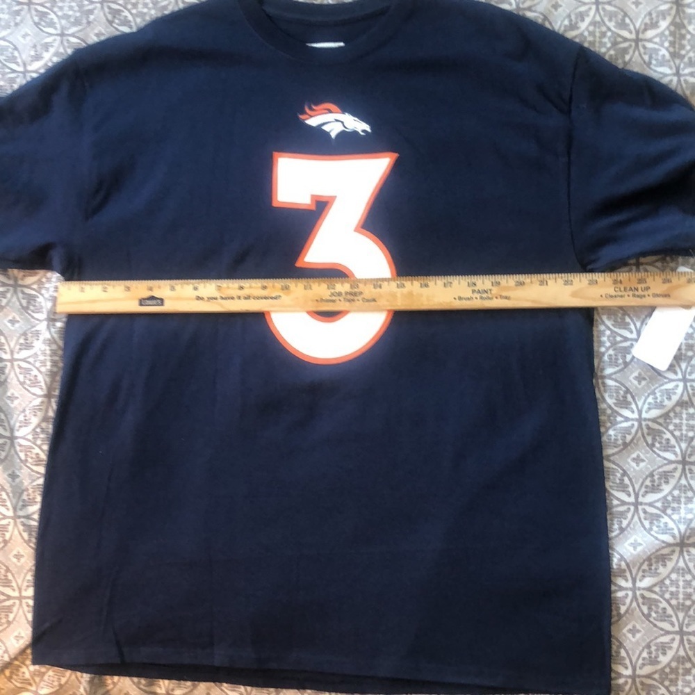 Bronco NFL Team Apparel  NWT  Men’s Size XL, Short Sleeve T-Shirt - Picture 6 of 7